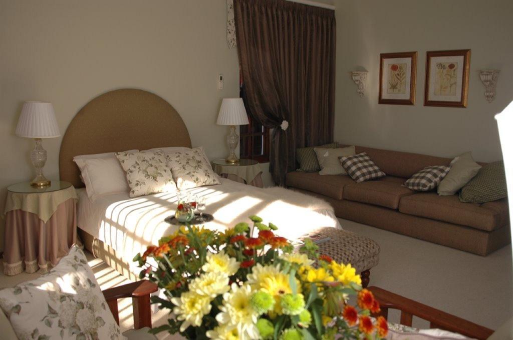 Green Gables Guest House Strand Room photo